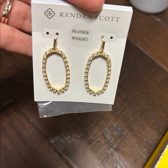 Kendra Scott Elle Open Frame Earrings Gold Gift Box NEW - Picture 4 of 7